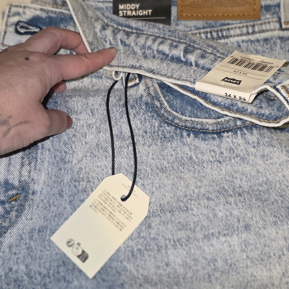 Levi's Women's Straight Leg Jeans - Light Blue